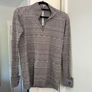 Lululemon Rest Less 1/4 Zip in Heathered Gray